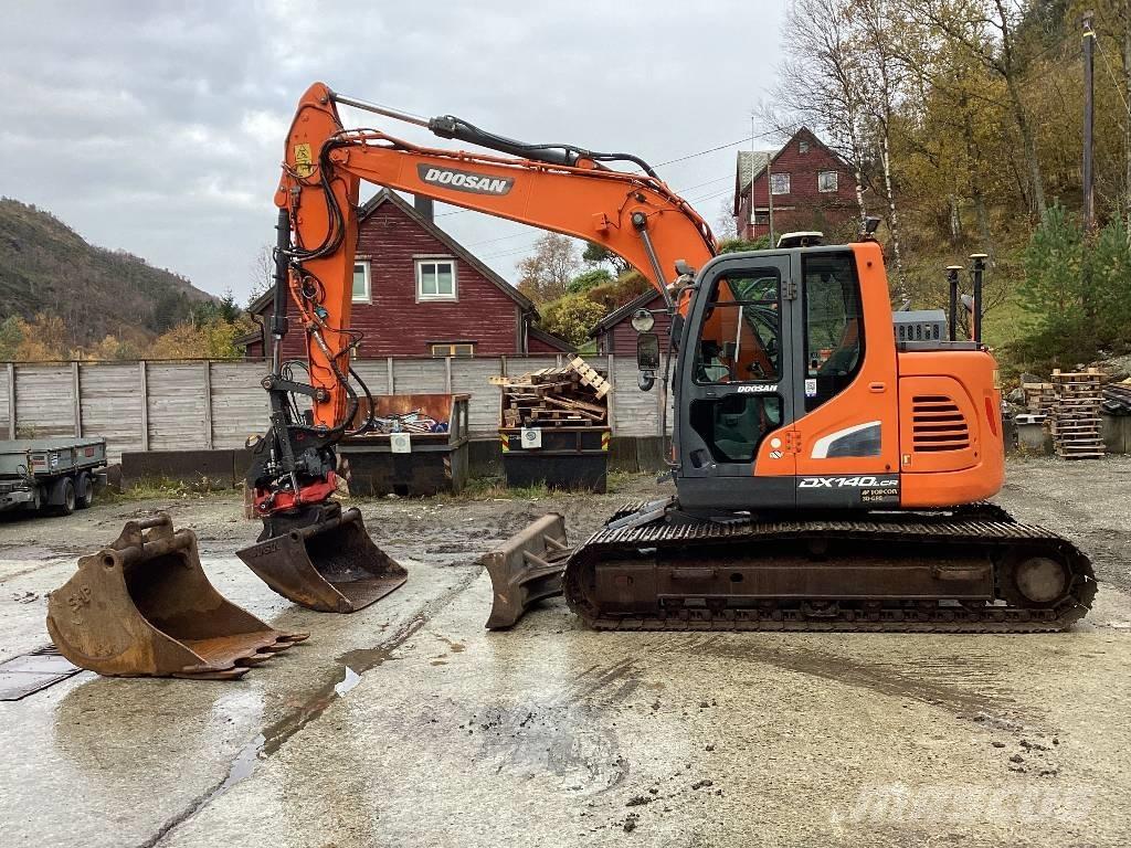 Doosan DX140LCR-5 Telakaivukoneet