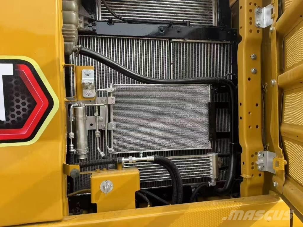 CAT 323GC Telakaivukoneet