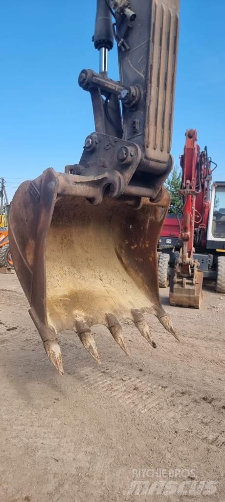 Volvo EC 210 C N L Telakaivukoneet