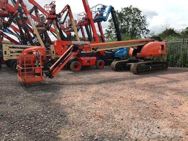 JLG 660SJC Teleskooppipuominostimet