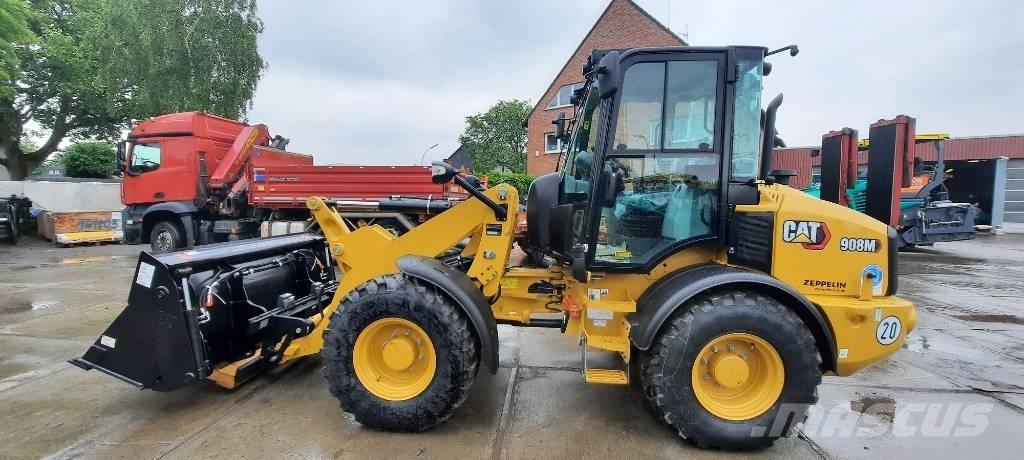 CAT 908M Pyöräkuormaajat