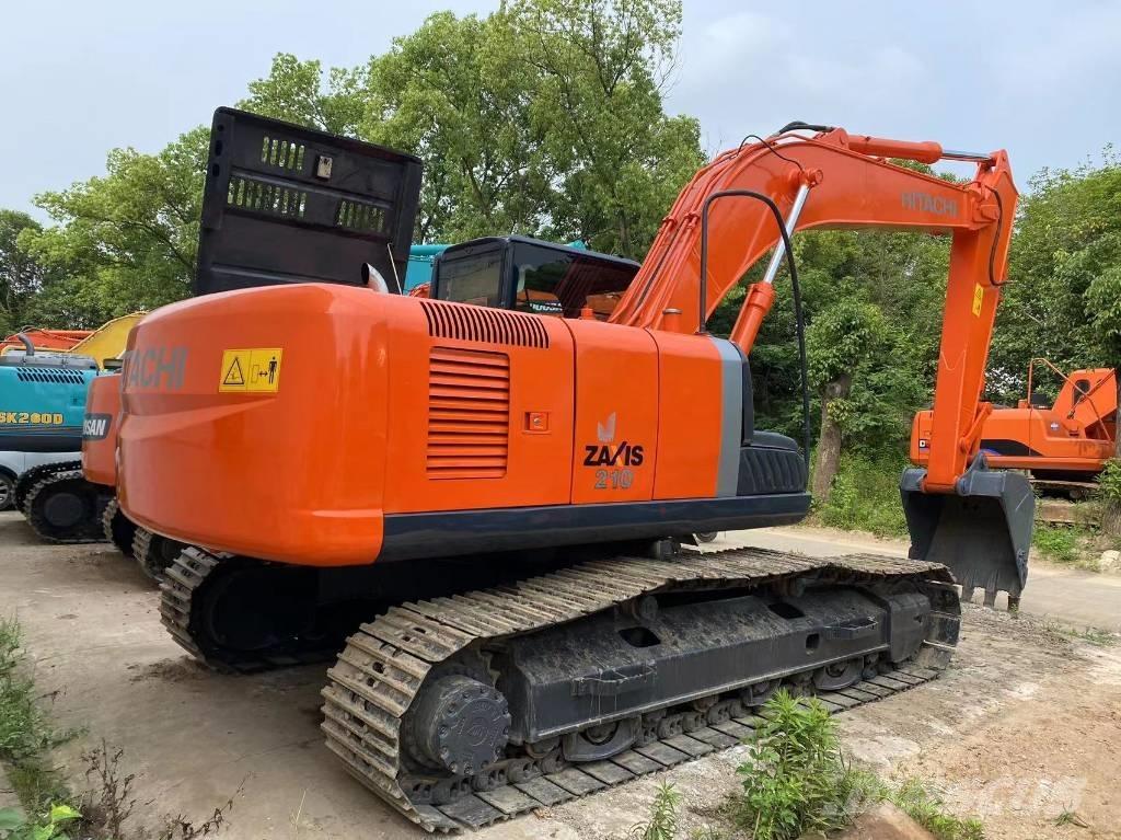 Hitachi ZX 210 Telakaivukoneet
