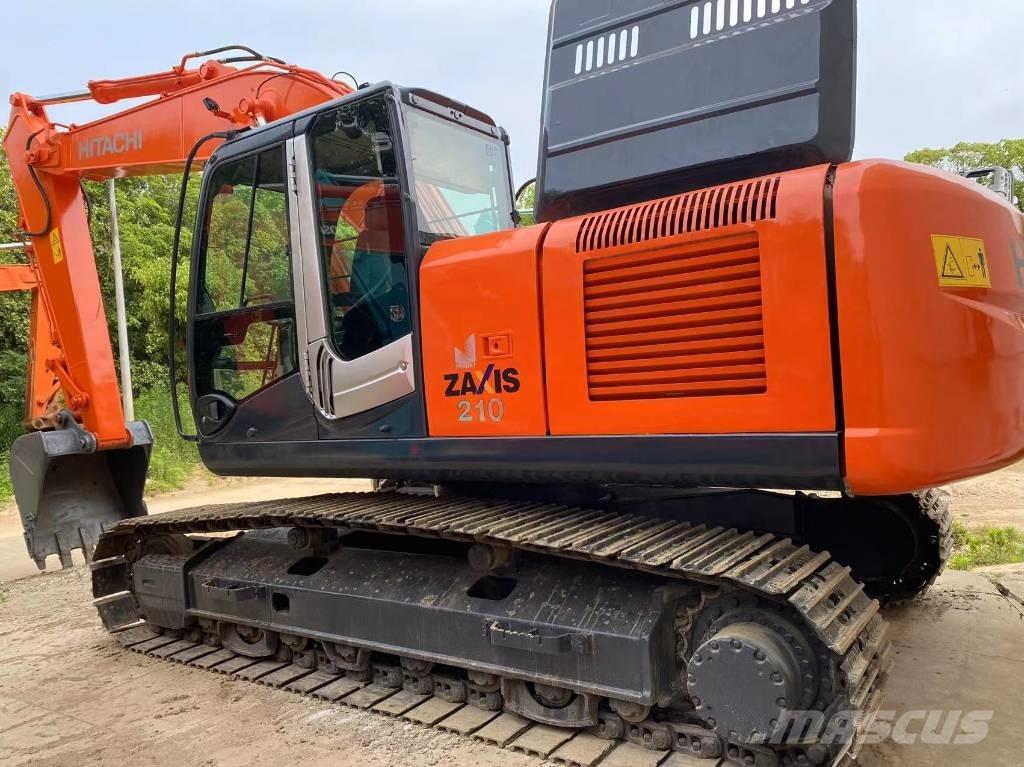 Hitachi ZX 210 Telakaivukoneet