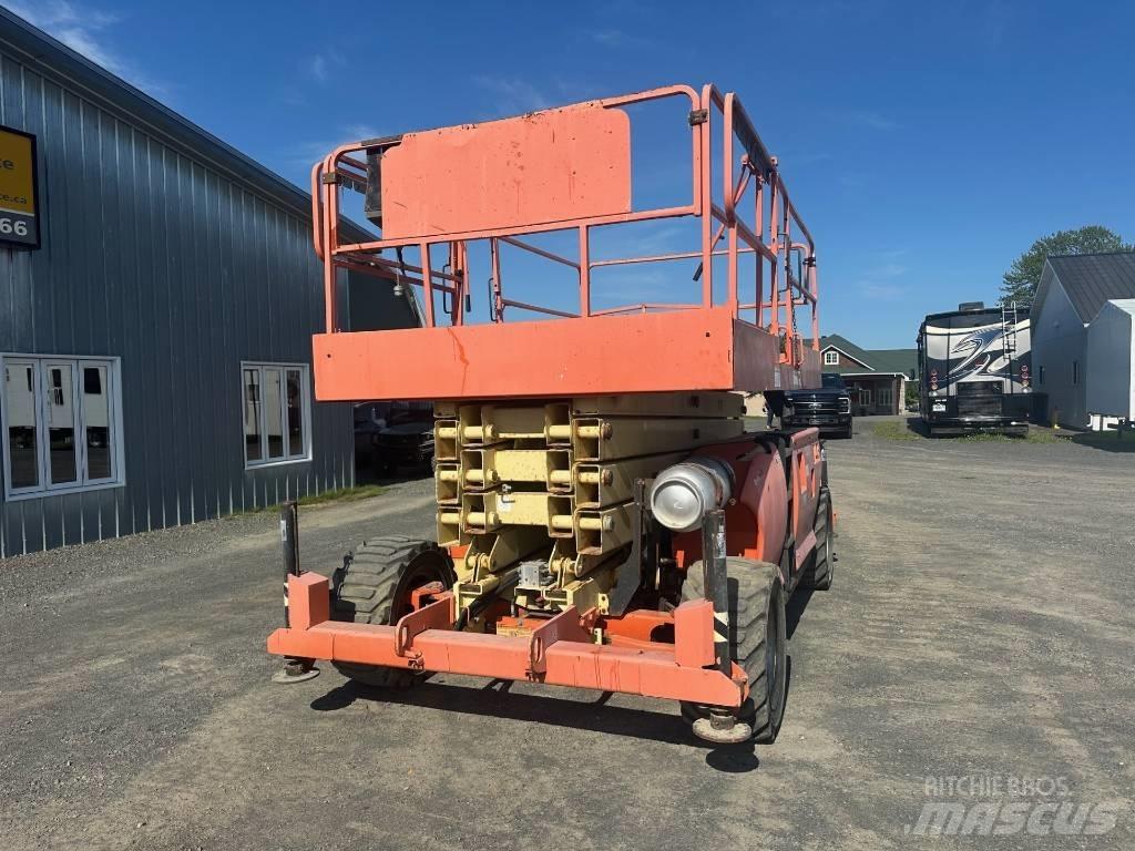 JLG 4394 RT Saksilavat