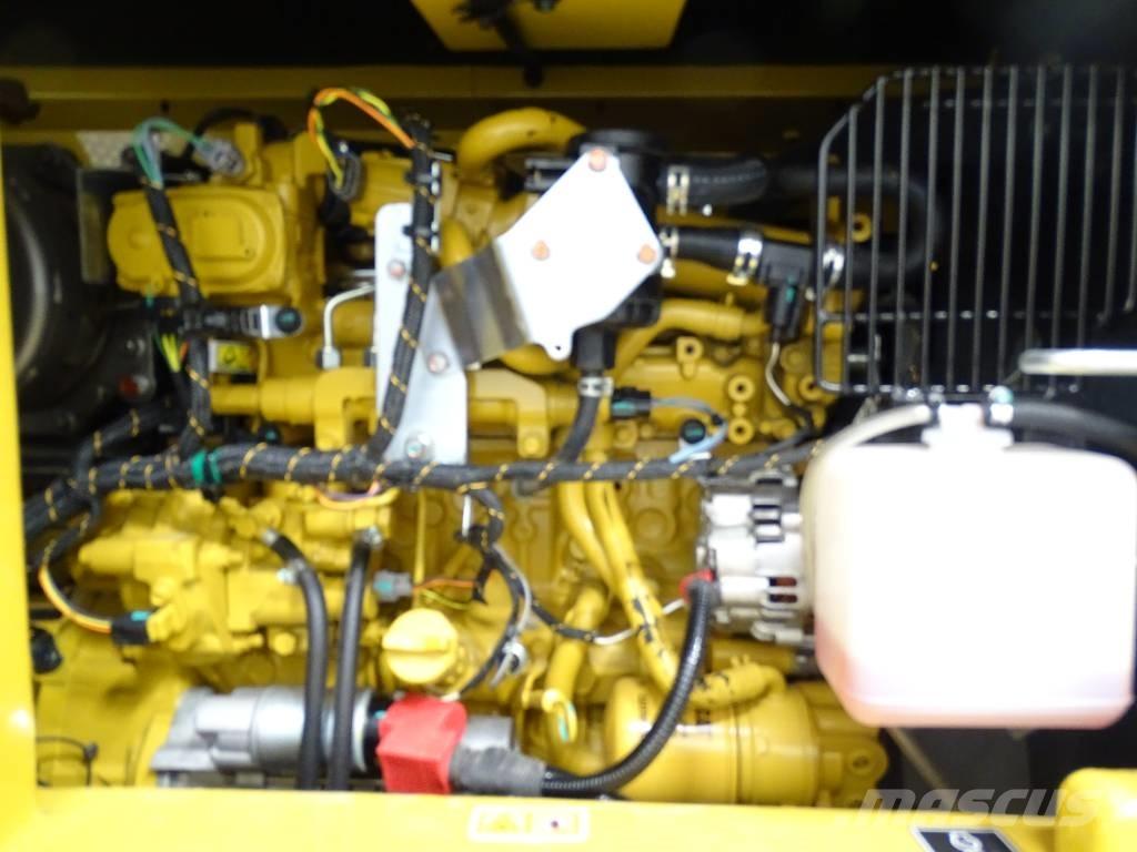 CAT 308 CR Midikaivukoneet 7t - 12t
