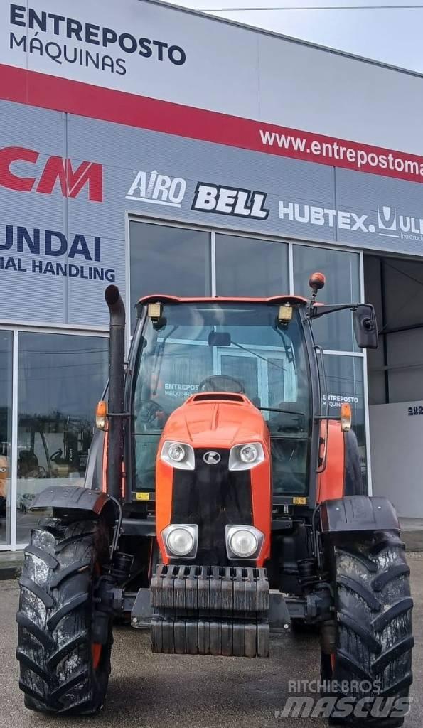 Kubota M135GX Traktorit