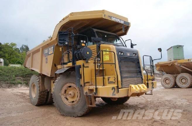 CAT 772G Maansiirtoautot