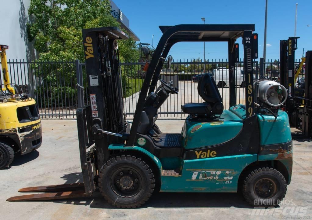 Yale GLP25RK Nestekaasutrukit