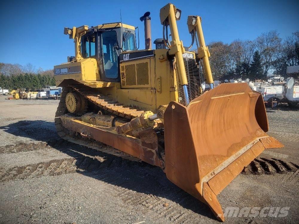 CAT D 8 R Telaketjupuskutraktorit