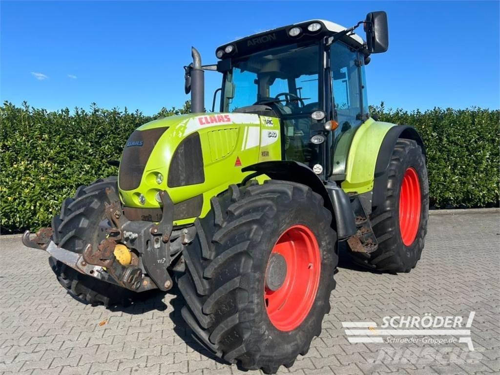 CLAAS ARION 640 Traktorit