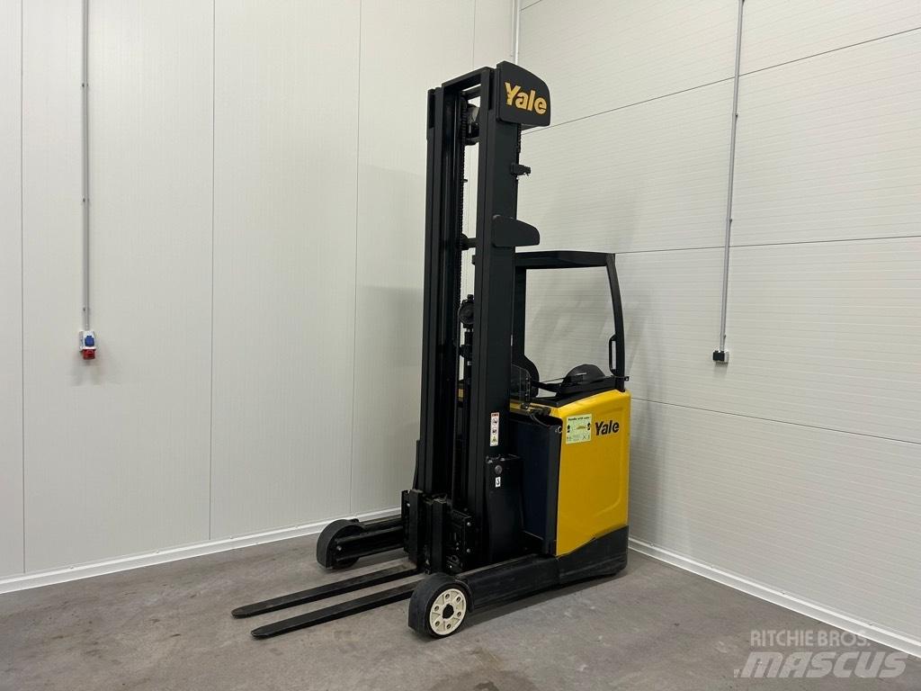 Yale MR 14 Työntömastotrukit