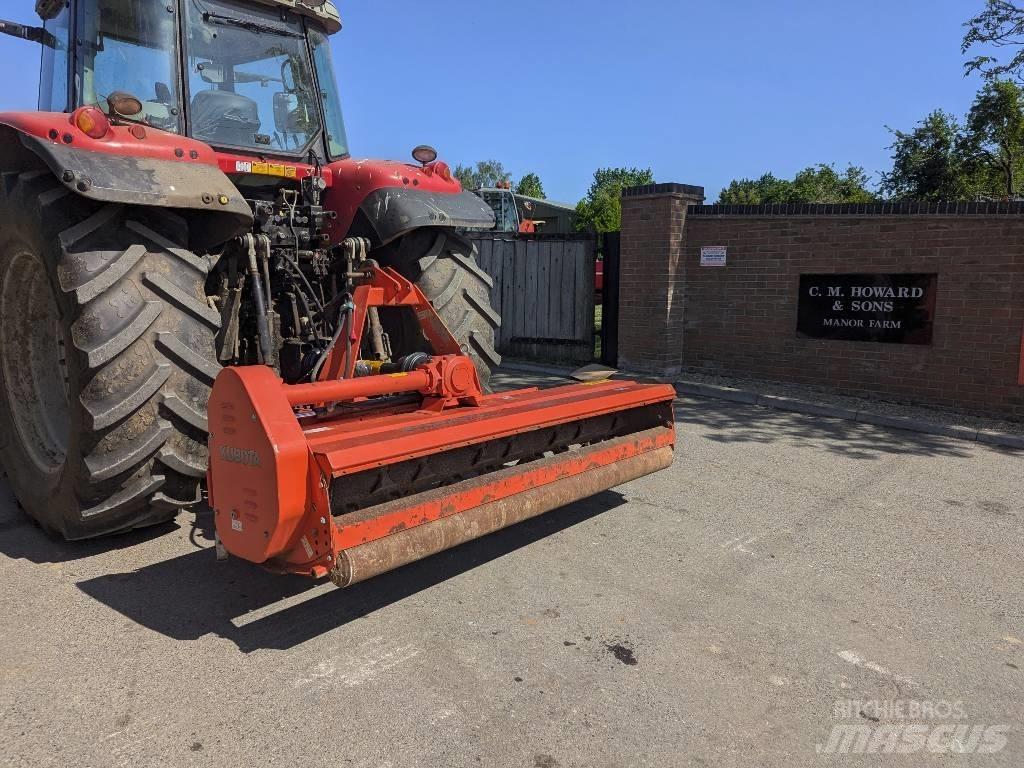 Kubota SE3230 Niittokoneet