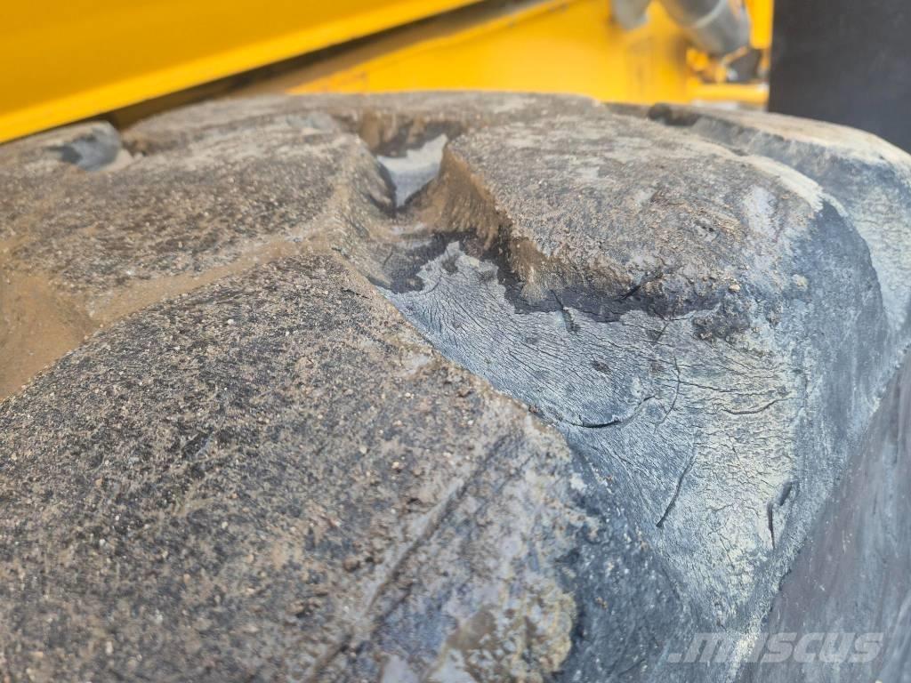 Volvo A25G Dumpperit