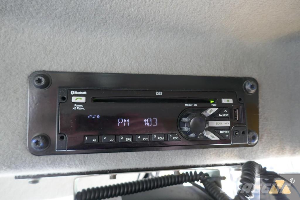 CAT 772G Maansiirtoautot