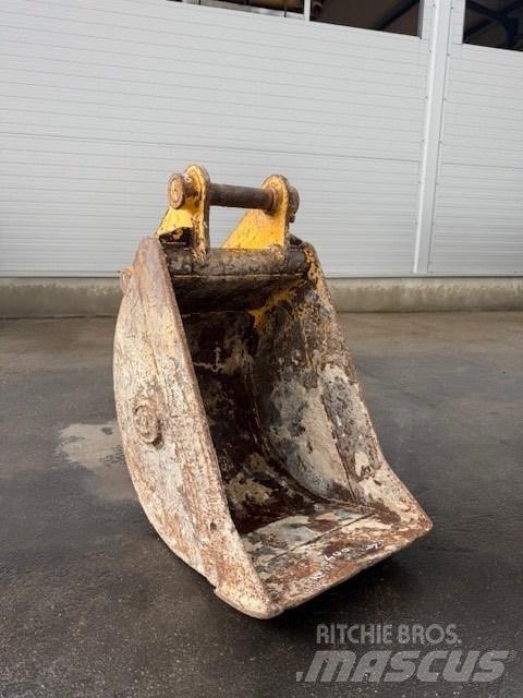 JCB 7-8 TON Kaivuulaitteet
