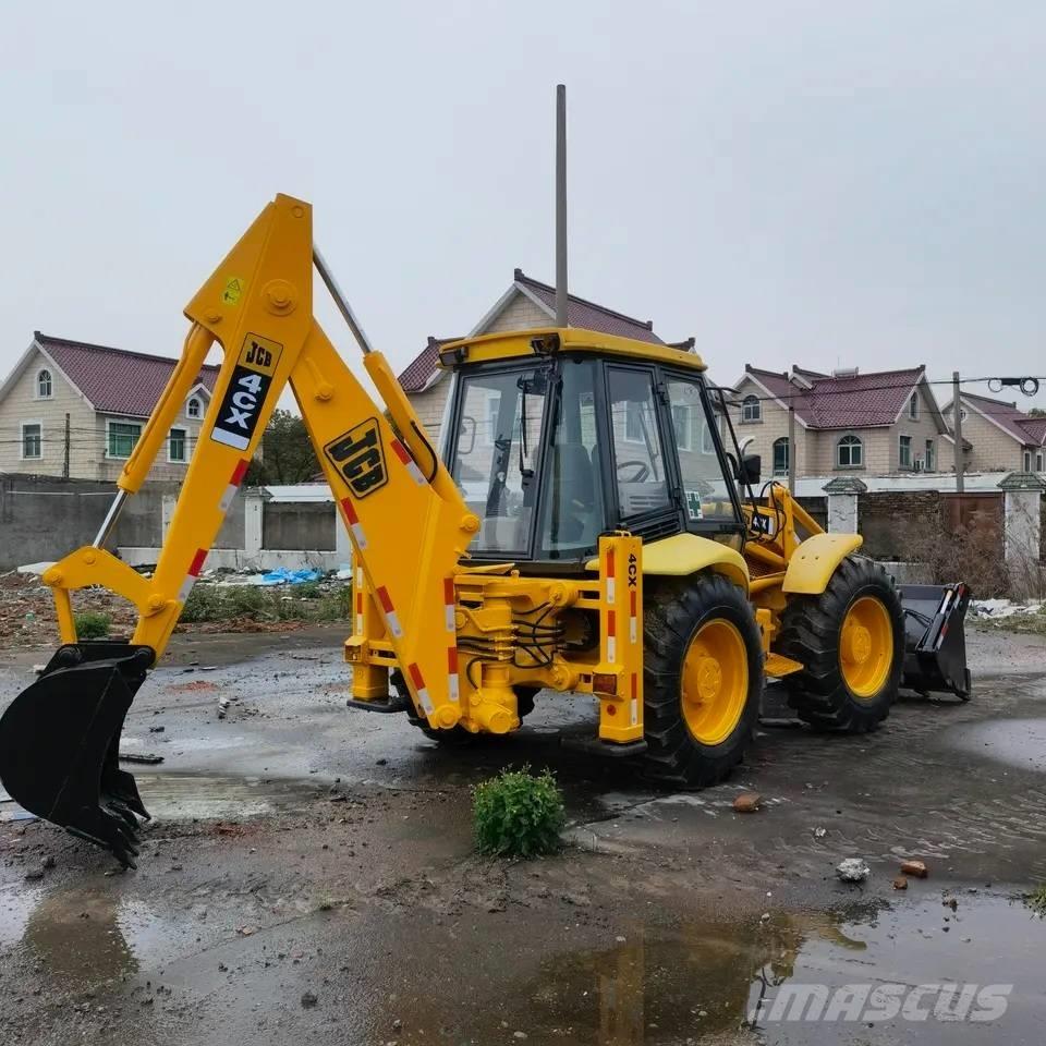 JCB 4CX Kaivurikuormaajat