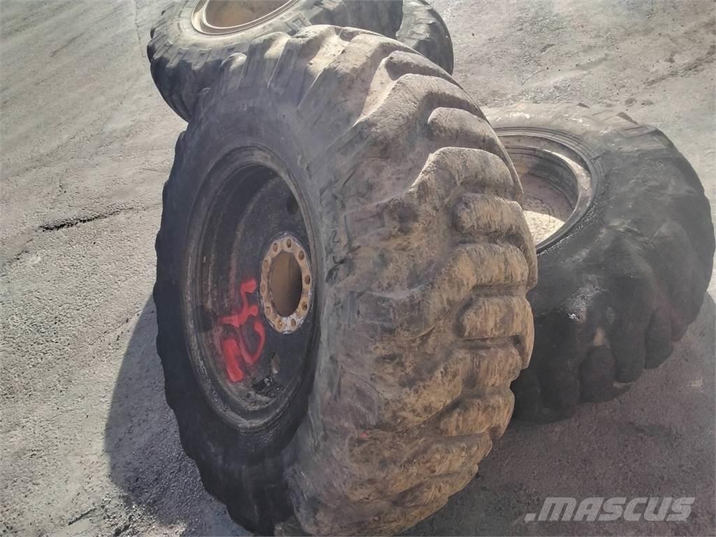 Nokian Els 17,5x25 Renkaat ja vanteet