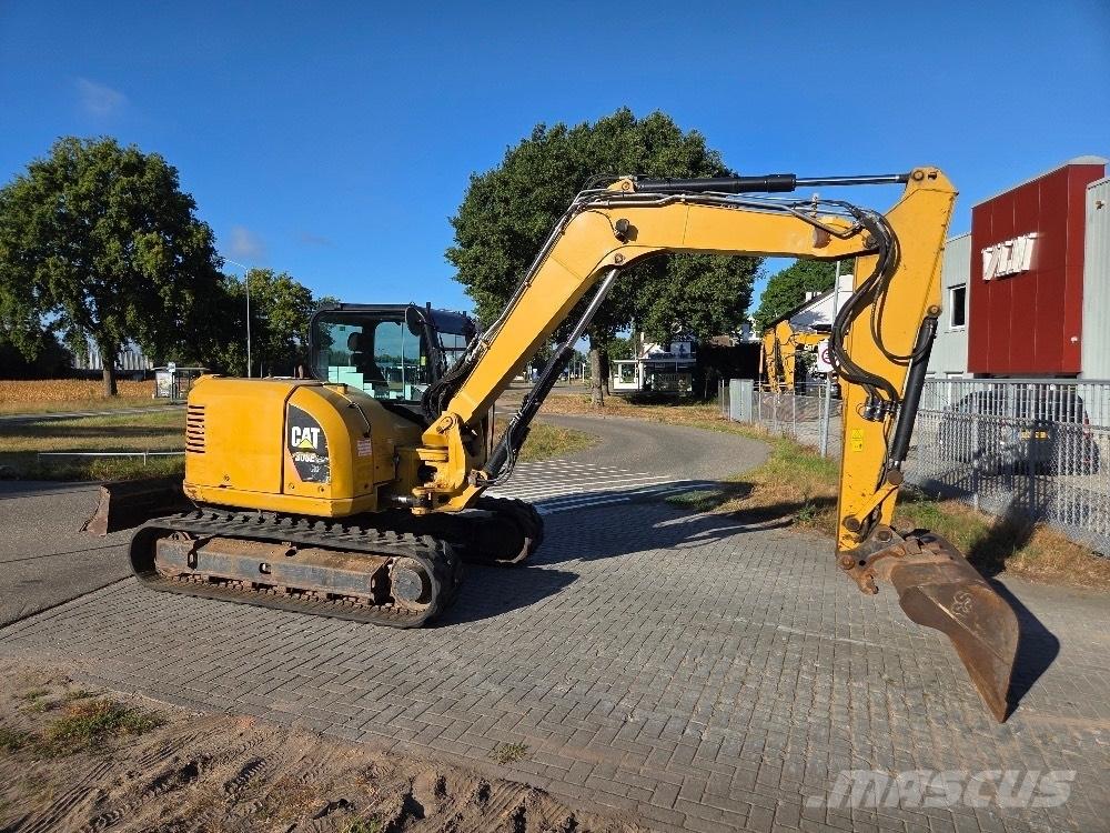 CAT 308E Midikaivukoneet 7t - 12t