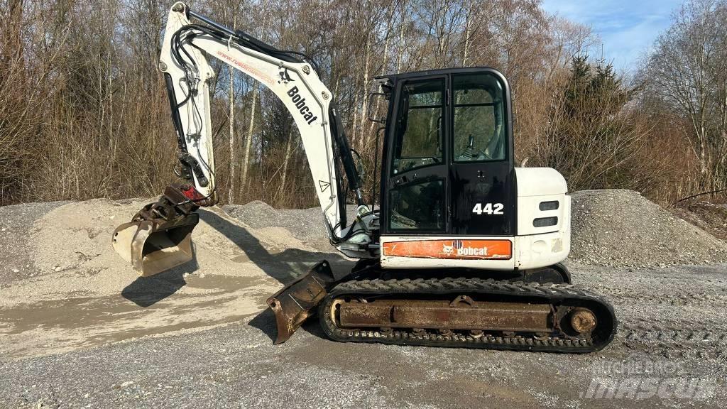 Bobcat 442 B Midikaivukoneet 7t - 12t