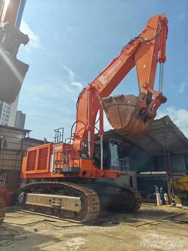 Hitachi EX 1200 Telakaivukoneet