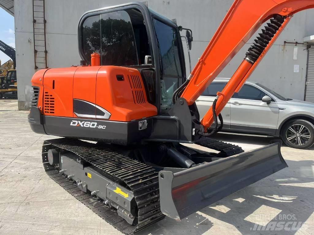 Doosan DX 60-9 C Minikaivukoneet < 7t