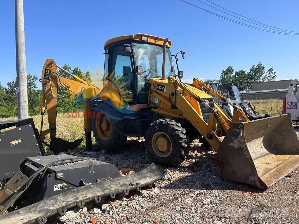 JCB 3 CX Kaivurikuormaajat