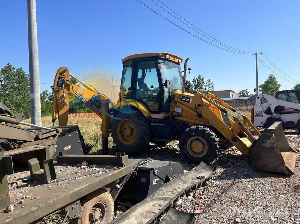 JCB 3 CX Kaivurikuormaajat