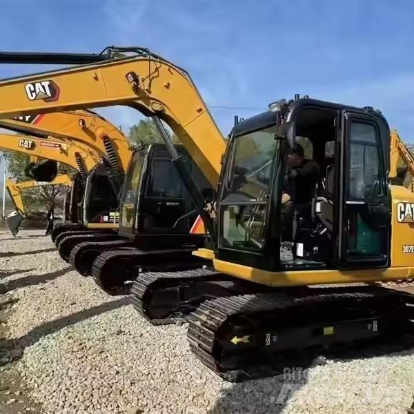 CAT 307 Telakaivukoneet