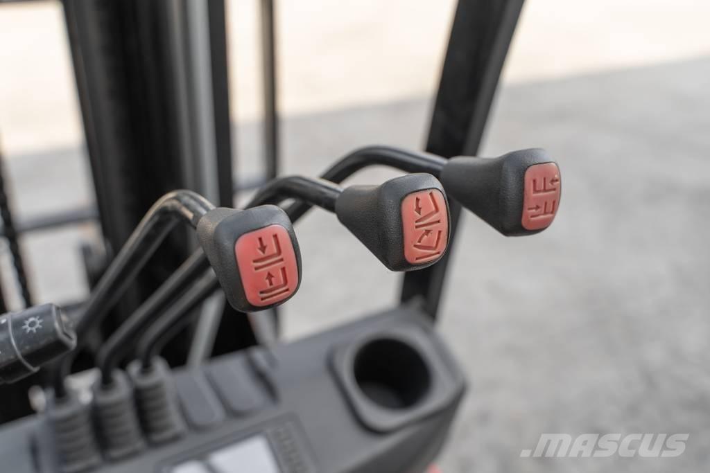 Manitou MI 25 D Dieseltrukit