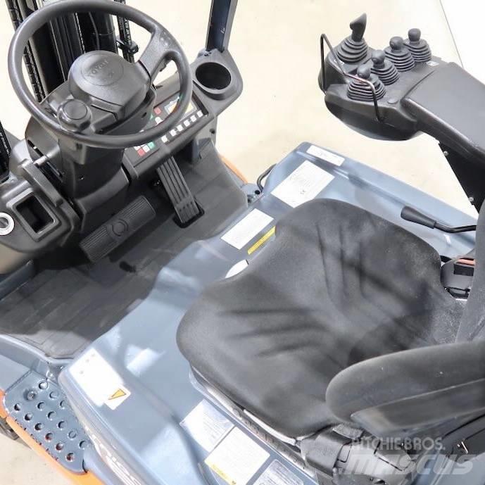 Toyota 8FBE16T Sähkötrukit