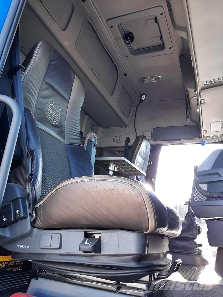 Volvo FH 16 Puuautot