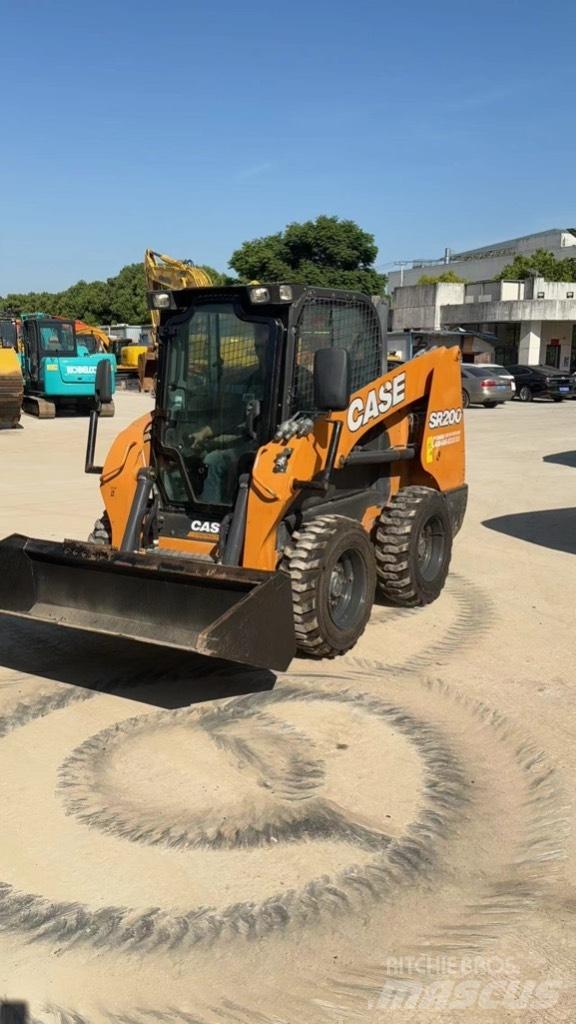 CASE SR 200 Liukuohjatut kuormaajat