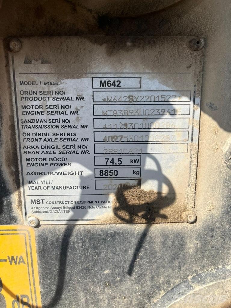 MST 642 Kaivurikuormaajat