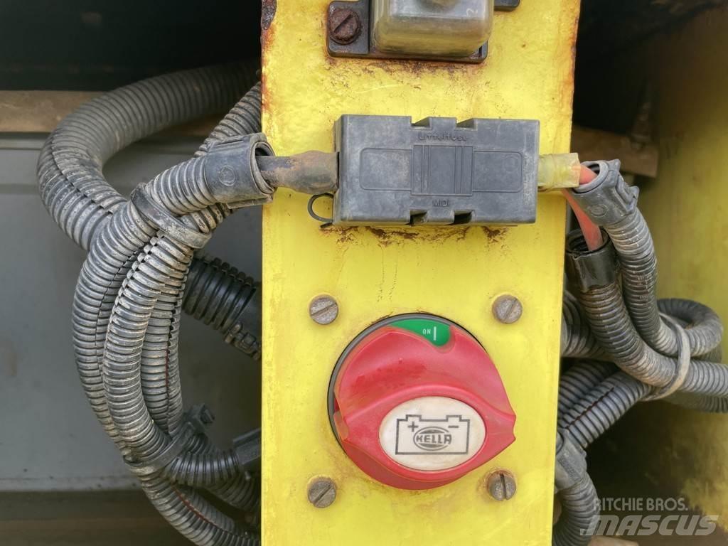 Ammann AP 240 Kumipyöräjyrät