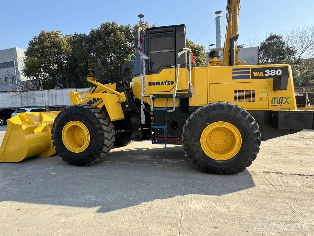 Komatsu WA380-6 Pyöräkuormaajat
