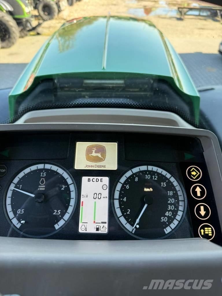 John Deere 6175 M Traktorit