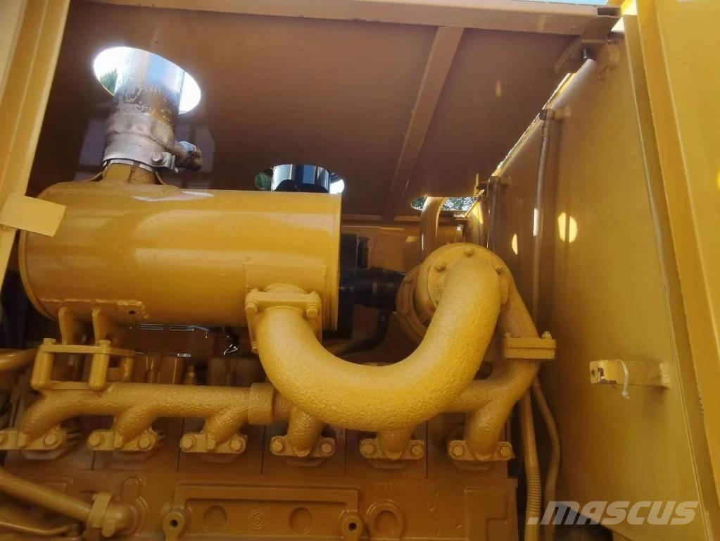 CAT 140H Tiehöylät