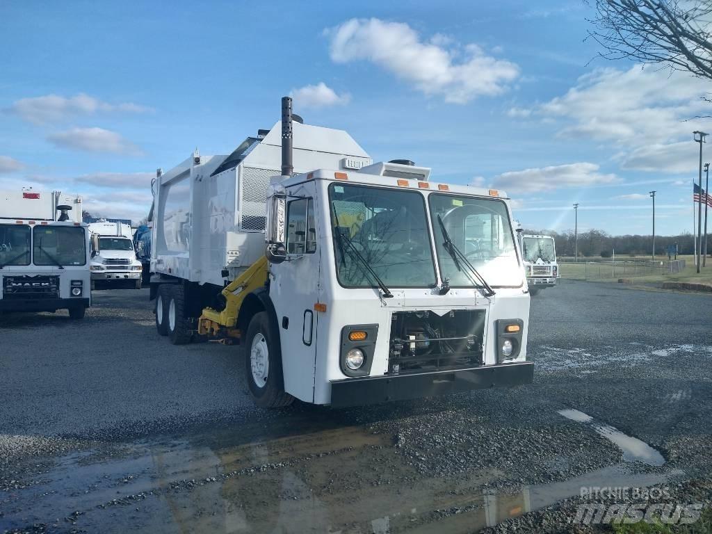 Mack LEU613 Jäteautot