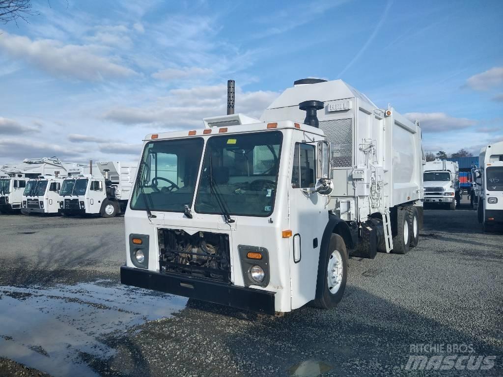 Mack LEU613 Jäteautot