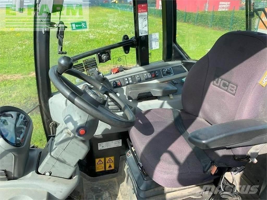 JCB tm 220 - 40 km/h Maatalouskurottajat