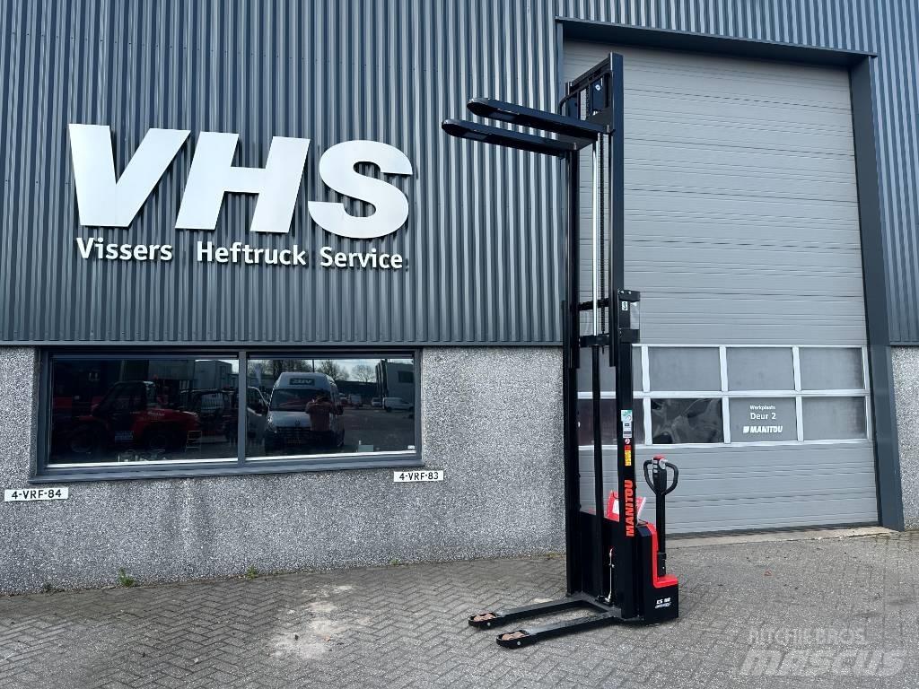 Manitou ES 112 Easy Käyden ajettavat pinoamistrukit