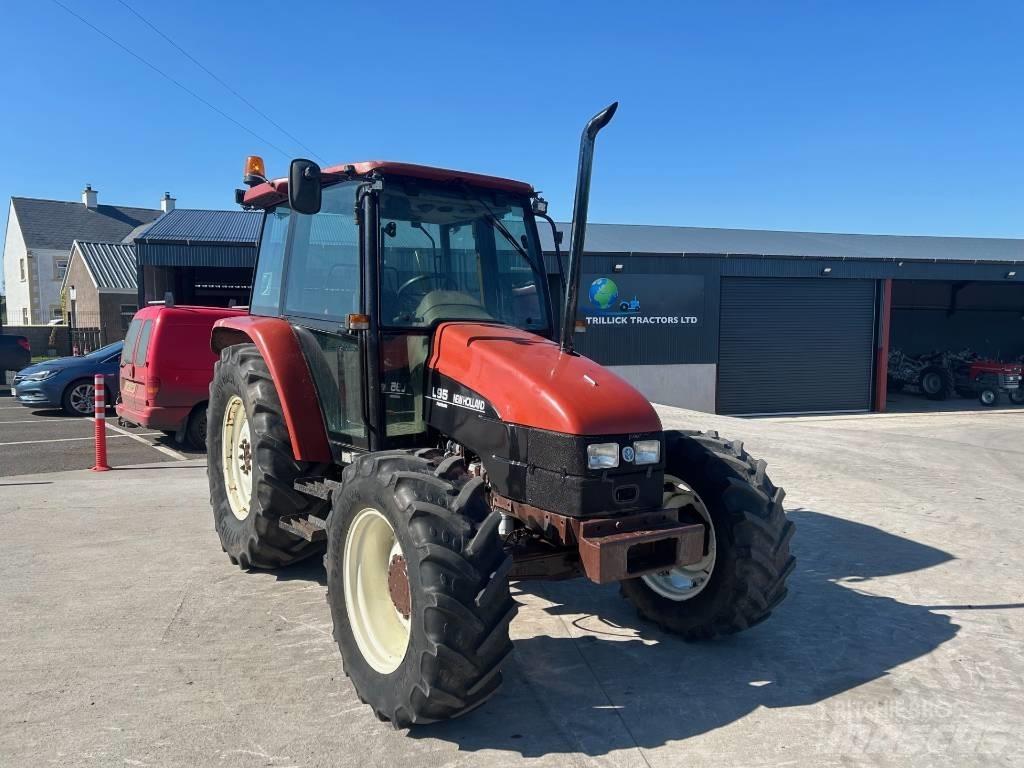 New Holland L 95 Traktorit
