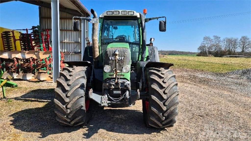 Fendt Vario 820 Traktorit