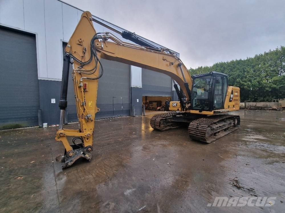 CAT 323 Telakaivukoneet