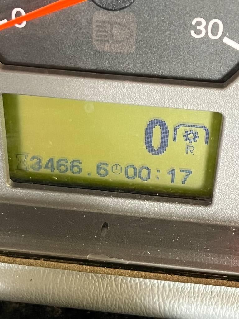 Valtra A 83 Traktorit