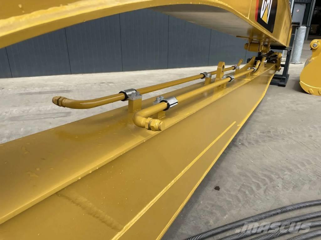 CAT 323E 15m Set Kaivuulaitteet