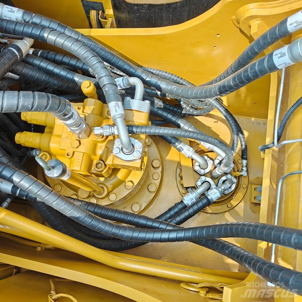 CAT 320D2L Telakaivukoneet