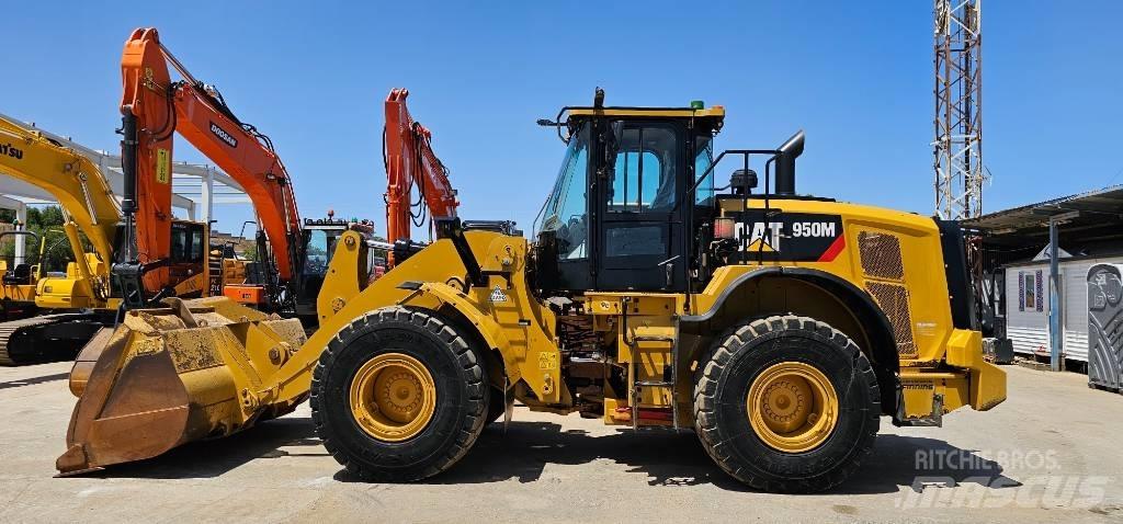 CAT 950 Pyöräkuormaajat