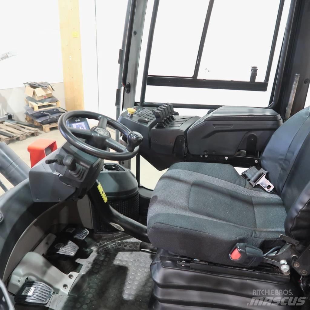 Kalmar DCG140-6 Dieseltrukit