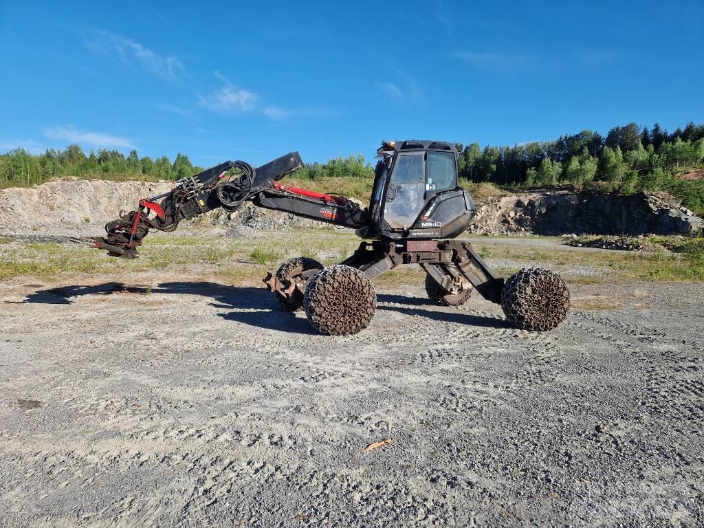 Menzi Muck M540 Erikoiskaivinkoneet